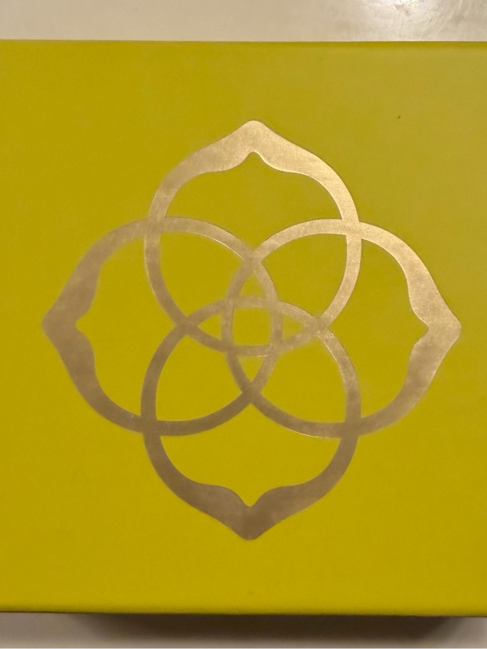 Kendra Scott Livy Huggie Earrings - Picture 7 of 8